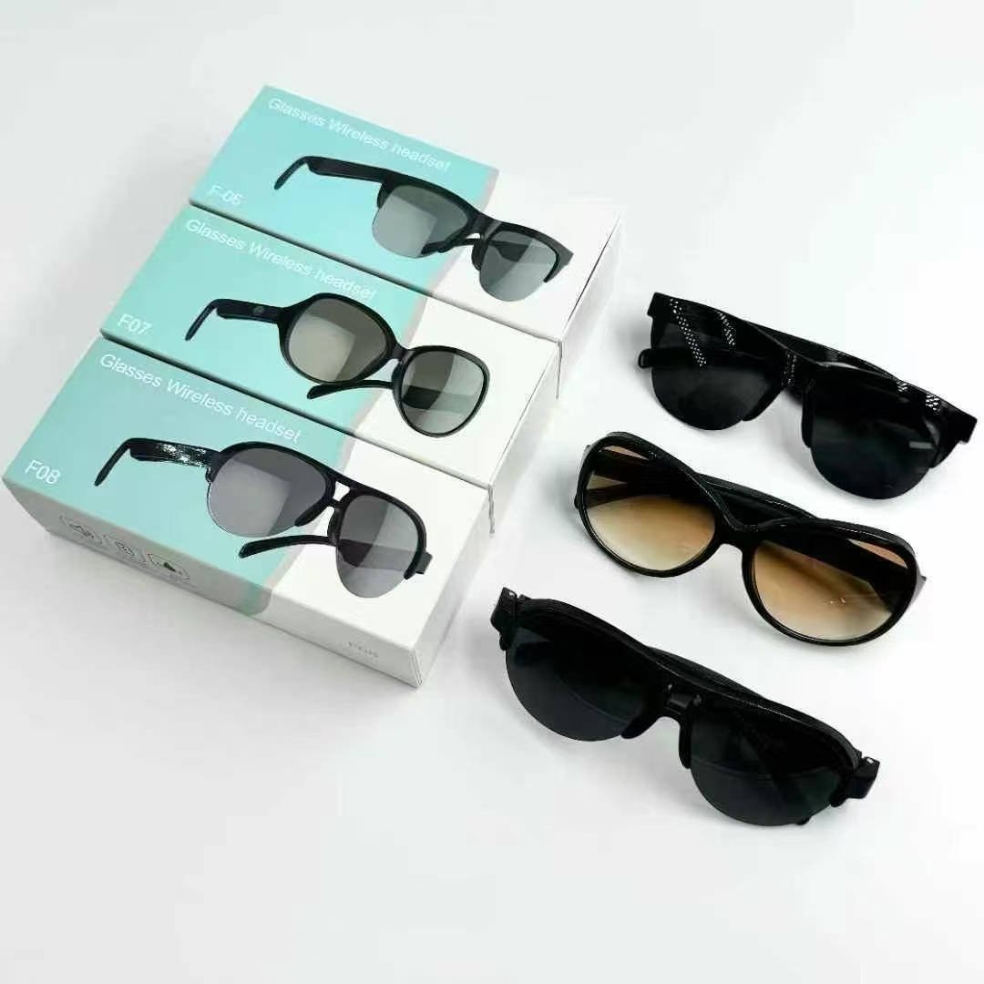 Stylish unisex smart glasses – F06 & F08 models

Women’s smart glasses – F07 model