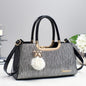 Elegant Women's Envelope Crossbody Bag – Chic Waterproof Shoulder Handbag - More4LessLB